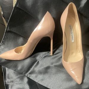 Manolo Blahnik Nude Pointed Heels Pumps 37.5